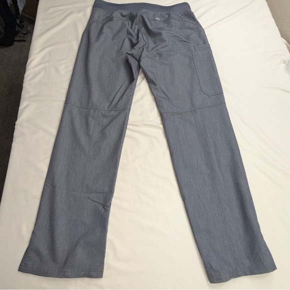 Figs Women's Straight Leg Scrub Pants in Gray with Teal Accent - Picture 6 of 8